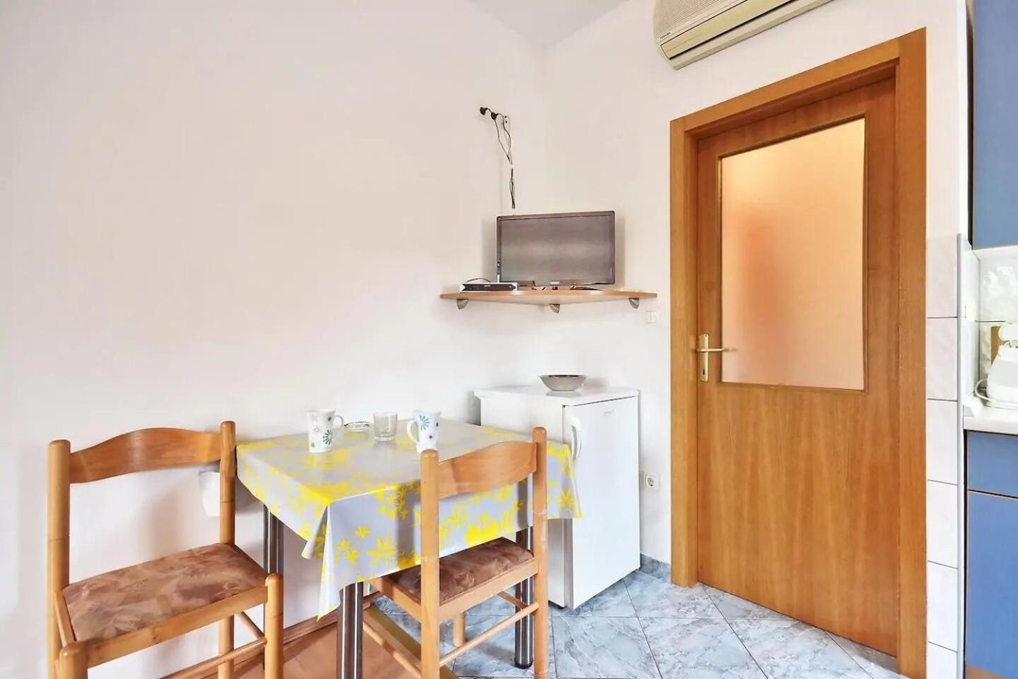 Apartment Toma Omiš Extérieur photo