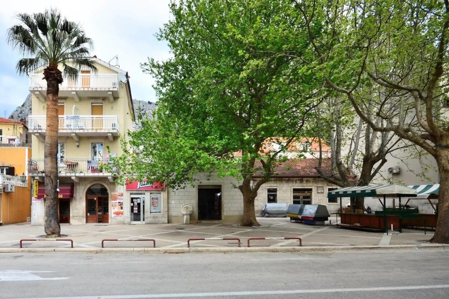 Apartment Toma Omiš Extérieur photo